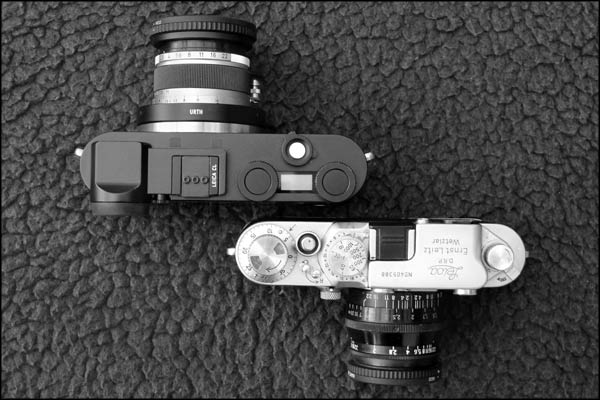 The Leica CL and Leica iiif size comparison
