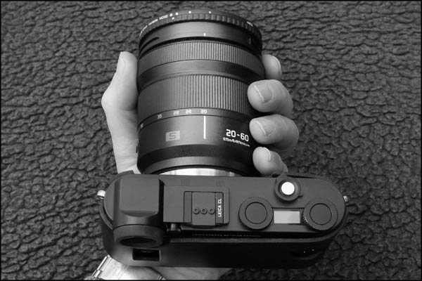 The Leica CL with Lumix S-R2060 (S-20-60mm f/3.5-5.6) lens - size comparison
