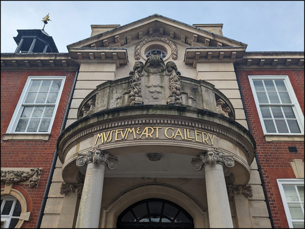 Worthing Museum & Art Gallery